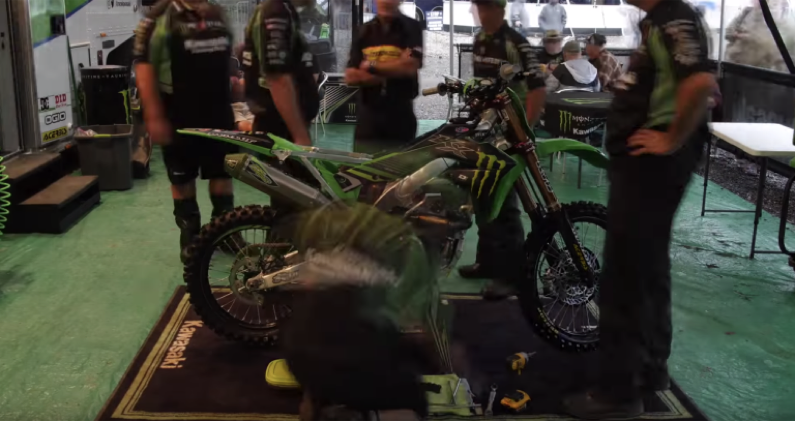 Maxima Oils Eli Tomac project